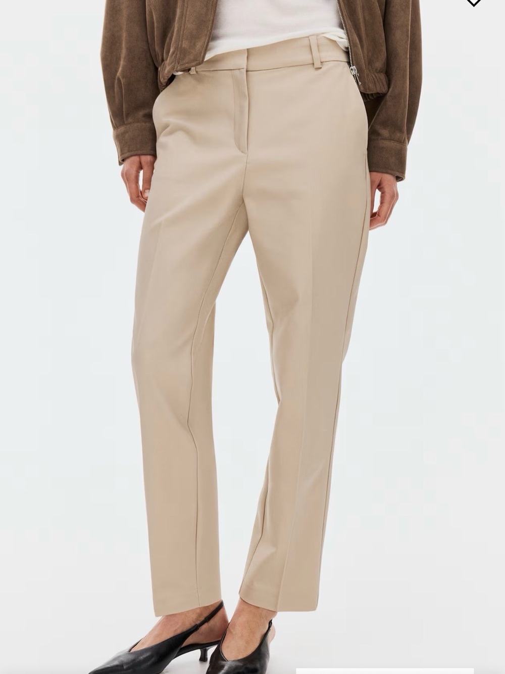 H&M Women’s Light Beige Slacks Size 12
Comfort Waistband PolyBlend Pants
